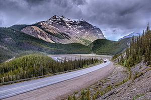 Icefields Parkway in Banff & Jasper National Parks 2026, HD wallpaper