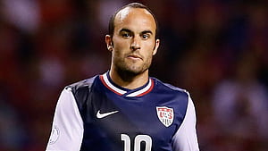 The Outrage Economy: Why Landon Donovan, Alexi Lalas, Tim Howard and other USMNT legends are always angry what it says about American soccer. Goal.com Malaysia, HD wallpaper