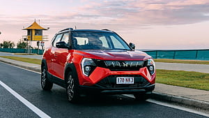 Green lights from senior drivers for Mahindra's new XUV 3XO, HD wallpaper