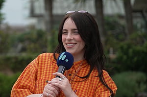 Billie Eilish Teases Making New Music & More Tour Dates Coming Soon, Billie Eilish 2025, HD wallpaper