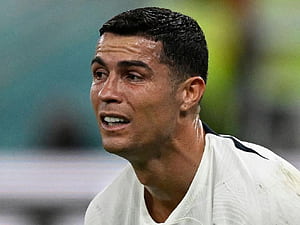 Cristiano Ronaldo crying, World Cup 2022: Hero moment never came, HD wallpaper