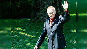 George Harrison: On Air News Gaffes: Larry Is The King Of All Economic Times, HD wallpaper