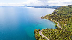 New Zealand: North Island, Lake Taupo, what to do, where to stay. escape.com.au, HD wallpaper
