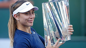 Paula Badosa overcomes Victoria Azarenka to win the BNP Paribas Open in Indian Wells, HD wallpaper