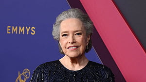 Matlock star Kathy Bates looks so different in latest outing after 100 lb weight loss. HELLO!, HD wallpaper