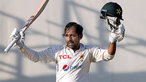 Sarfaraz Ahmed hits century as Pakistan draw thriller against New Zealand in second Test in Karachi, HD wallpaper