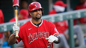 Albert Pujols has met with the Angels about their managerial opening, AP source says, HD wallpaper