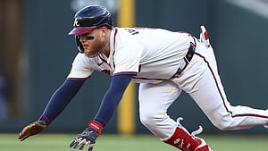 Alex Verdugo Info, News & Stats, HD wallpaper