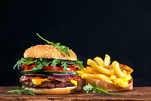 Food Burger Ultra, Burger and Chips, HD wallpaper