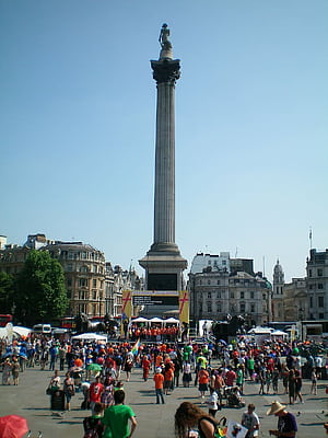 : england, london, column, trafalgar square, crowd, large group of people, HD phone wallpaper
