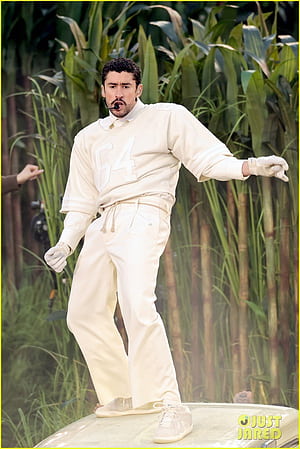 Bad Bunny Dominates Super Bowl Halftime Show 2026 With Star Studded Performance, Including Lady Gaga & Ricky Martin!: 5278553 Super Bowl, Bad Bunny, Super Bowl . Just Jared: Entertainment News, HD phone wallpaper