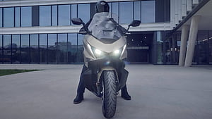 After The X ADV, Honda Reveals A New CBR Inspired Maxi Scooter You'll Love, Honda Forza, HD wallpaper