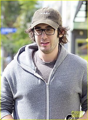 Josh Groban: Afternoon Dog Walk!: 2631816. Josh Groban . Just Jared: Entertainment News, HD phone wallpaper