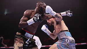 Owen Cooper bounces back from first pro loss with win over Chris Kongo. DAZN News US, HD wallpaper