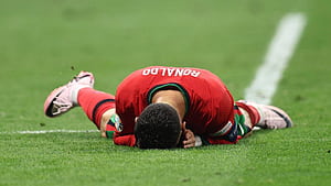 The last 10 matches Portugal played without Ronaldo, Ronaldo Crying, HD wallpaper
