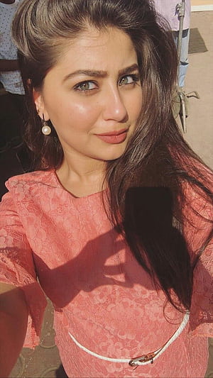 Excellent tips for aditi bhatia instagram, Yeh Hai Mohabbatein on phone, HD phone wallpaper