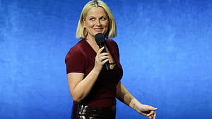 Amy Poehler on Yo La Tengo's 'You Can Have It All' Spaghetti Jesus CD, HD wallpaper