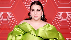 Beanie Feldstein Really, HD wallpaper
