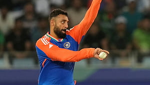 On these tracks, bowling in Powerplays or right after that isn't helping spinners: Varun Chakravarthy. Cricket News Indian Express, HD wallpaper