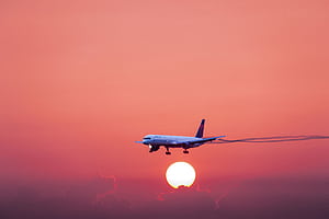 Delta Boeing 757 300 In Flight, Sunset. Delta News Hub, Delta Air Lines, HD wallpaper