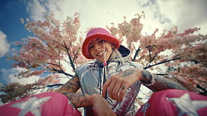 YOUNG MIKO SHARES NEW VIDEO “LISA, HD wallpaper