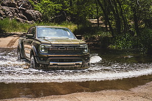 The Best Mid Sized Trucks For Global Travel, Mudding Trucks, HD wallpaper