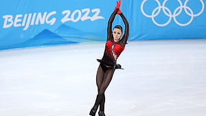 Kamila Valieva becomes first woman to land figure skating quad at Olympics, HD wallpaper