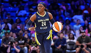 Arike Ogunbowale, HD wallpaper