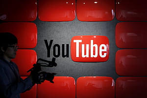 YouTube turns 10 today. This was its first ever video, Youtube Studio, HD wallpaper