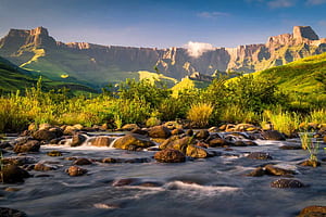 Amphitheater Drakensberg Wall Art ⭐️ Canvas & Framed + Many Sizes, HD wallpaper
