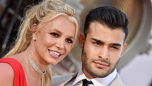 Britney Spears' husband Sam Asghari says their marriage is over, HD wallpaper