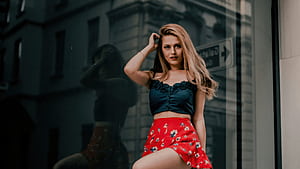 Black Top Girl Posing, girls, model, hoot, HD wallpaper