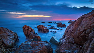 Rocky shore , Beach, Dusk, Ocean, Sunset, HD wallpaper