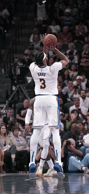 NBA. Basketball graphy, Nba , Nba players, Demario Davis, HD phone wallpaper