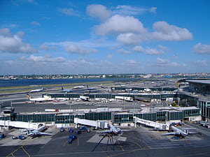 LaGuardia Goes From 'third World' To Best Airport: Survey, HD wallpaper