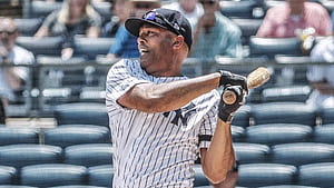 Yankees Old Timers' Day: Mariano Rivera Hits Inside The Park HR (Video), HD wallpaper