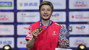 China wins badminton World's men's singles title after 10 years: Shi Yuqi says, 'Was perceived as team event hero, chuffed to secure first individual title', HD wallpaper