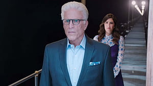 Wear a classic suit like Ted Danson from The Good Place on Netflix, HD wallpaper