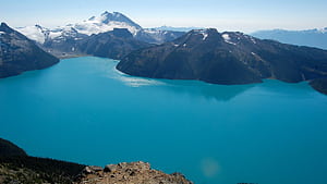 Garibaldi Lake Serenity: Stunning Nature Landscape, HD wallpaper