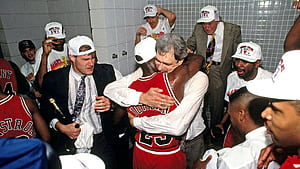 Who is Phil Jackson? Fast facts on the head coach of the Chicago Bulls' 1990s dynasty. Sporting News India, HD wallpaper