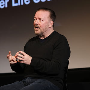 Netflix faces new controversy over Ricky Gervais' transphobic jokes, HD phone wallpaper